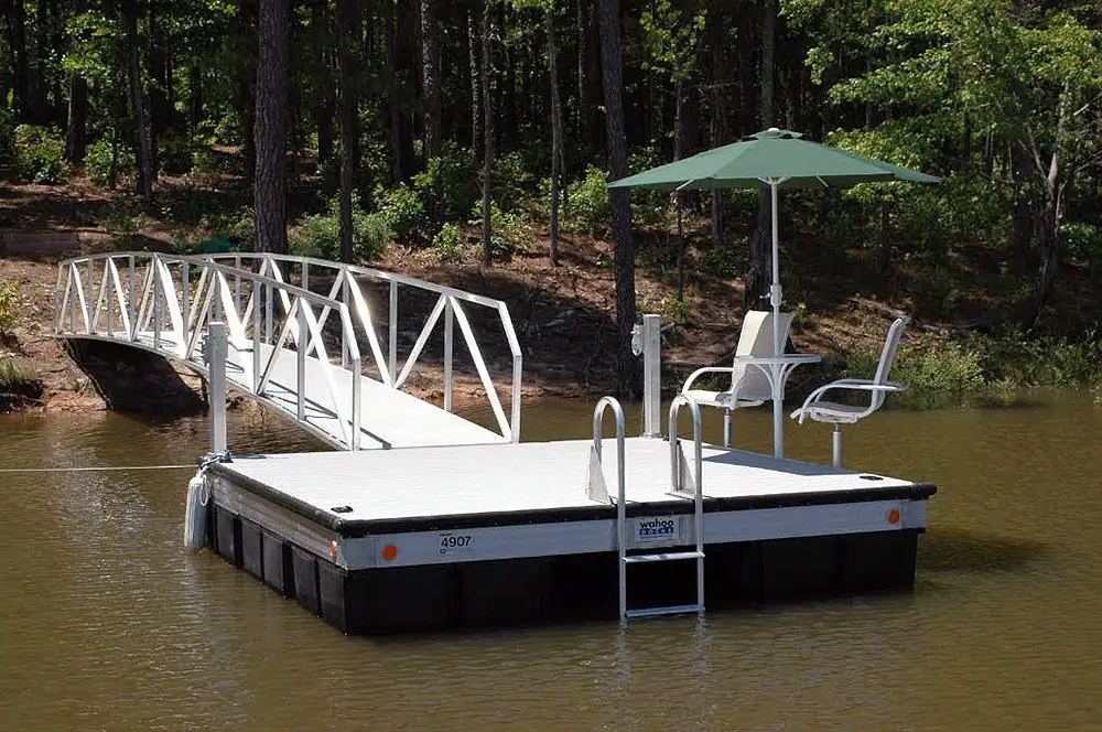 Aluminum swim ladder mounted to a dock edge